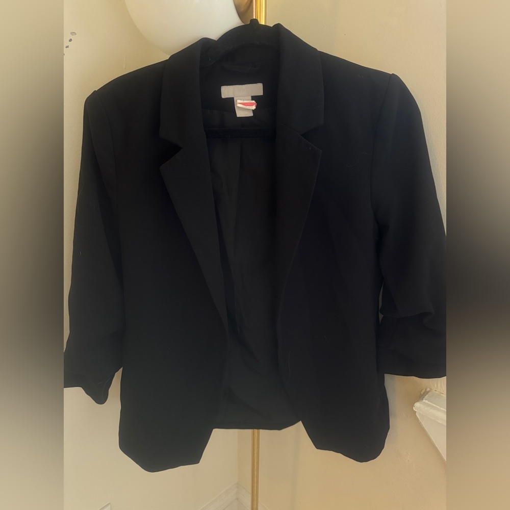 H&M 3/4 sleeve black blazer small